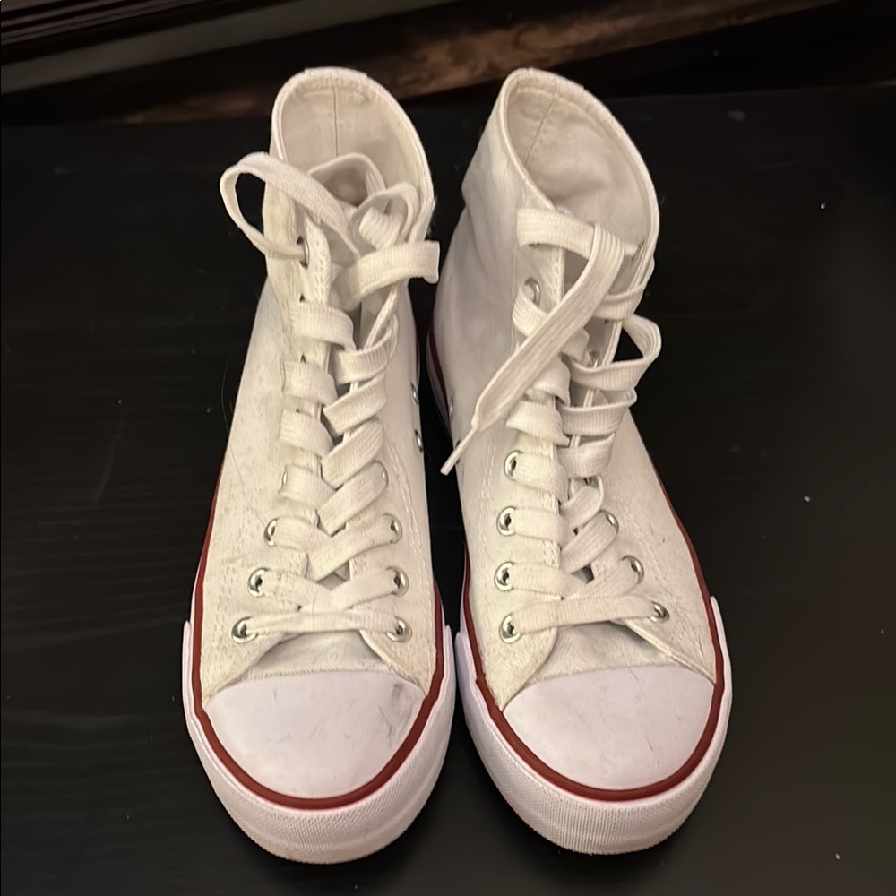High-Top White Sneakers with Red and Black Trim